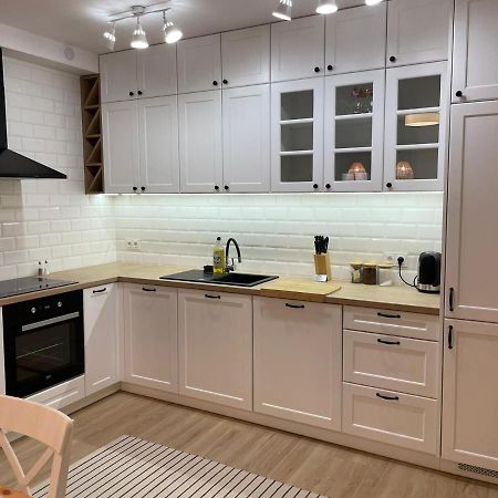 Apartamenty Guzik 22 Krosno Extérieur photo