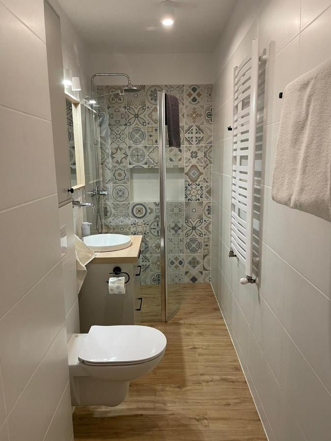 Apartamenty Guzik 22 Krosno Extérieur photo