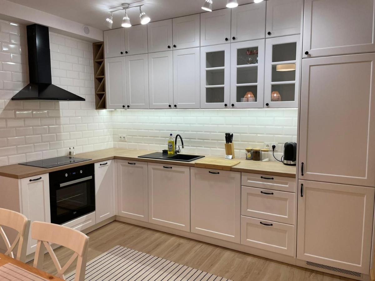 Apartamenty Guzik 22 Krosno Extérieur photo