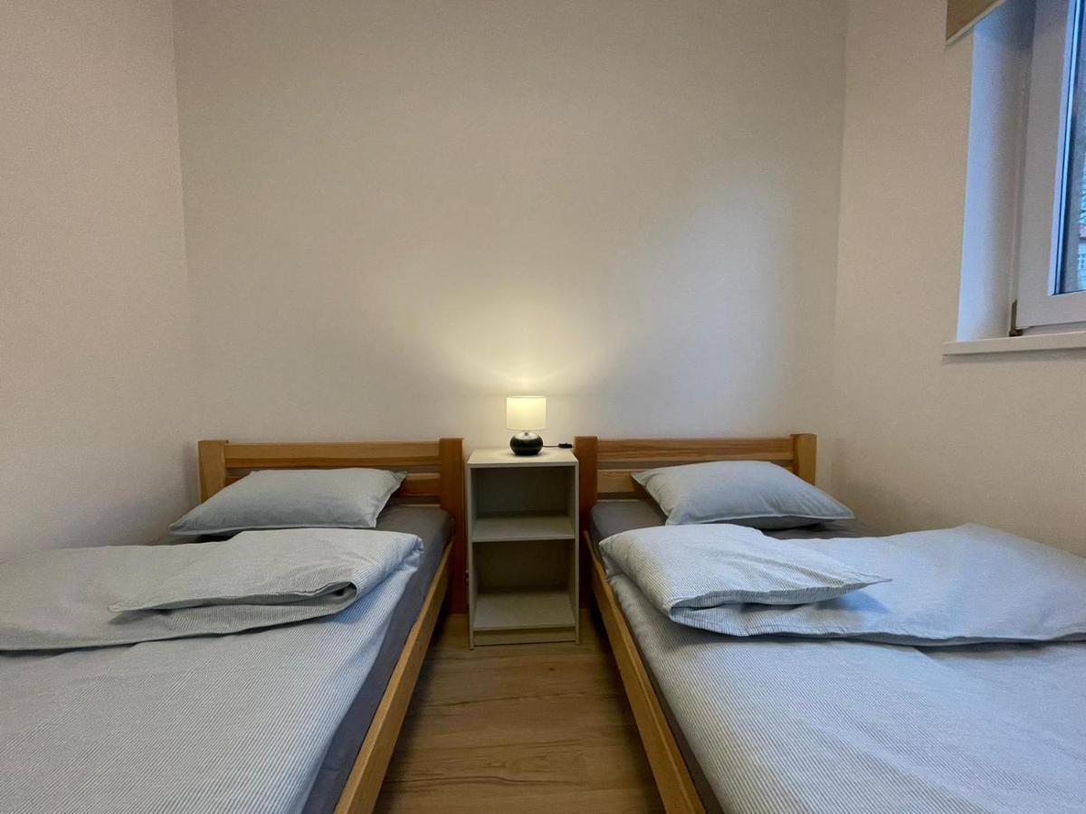Apartamenty Guzik 22 Krosno Extérieur photo